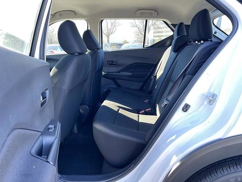 New 2025 Nissan Kicks Play S image 12