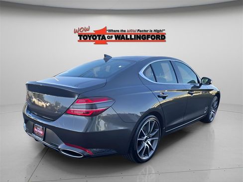 Used 2025 Genesis G70 2.5T image 5