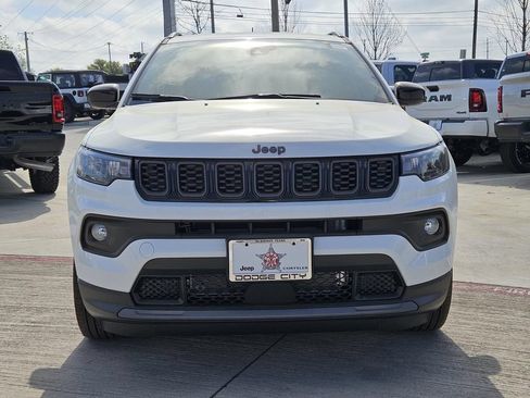 New 2026 Jeep Compass Latitude AWD/4WD image 5