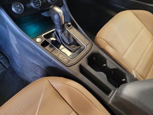 Used 2021 Volkswagen Jetta SEL image 26