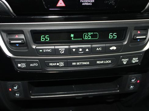 Used 2024 Honda Ridgeline Black Edition image 23