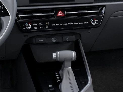 New 2026 Kia Niro LX image 23
