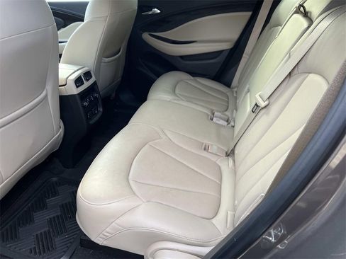 Certified 2019 Buick Envision Essence image 11
