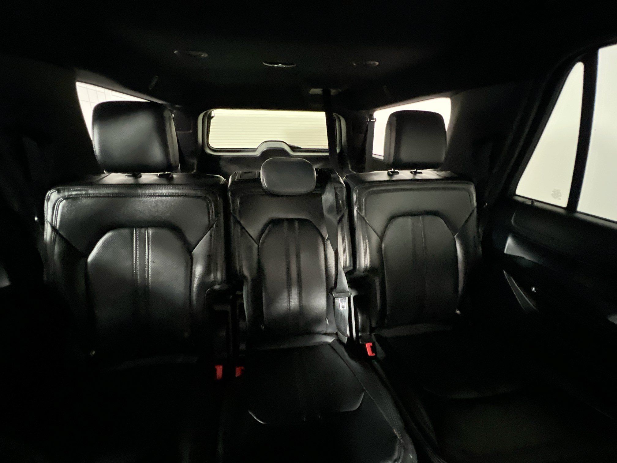 Used 2021 Ford Expedition Max Limited AWD/4WD image 31