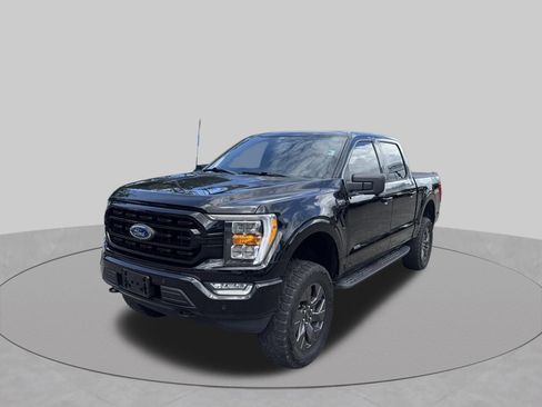 Used 2021 Ford F150 XLT w/ Equipment Group 302A High AWD/4WD image 11