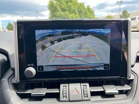 Used 2025 Toyota RAV4 XLE Premium FWD image 21