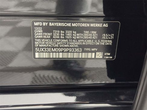 Used 2023 BMW X7 M60i w/ Executive Package image 16