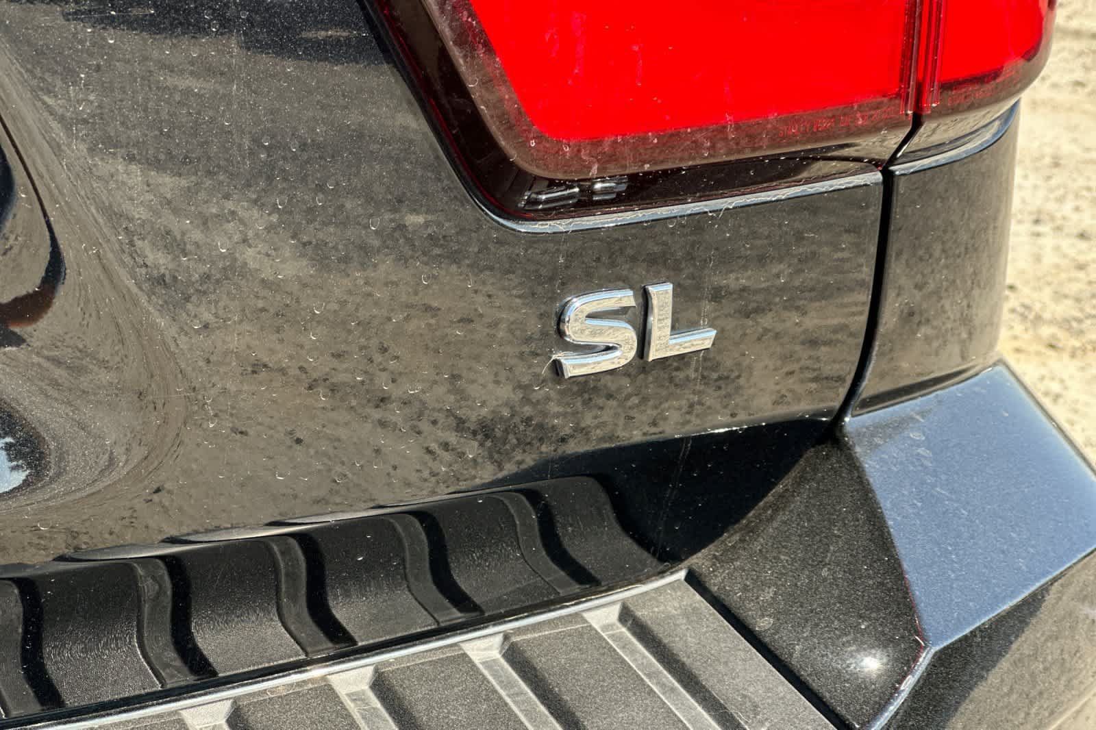 Used 2022 Nissan Armada SL AWD/4WD image 13