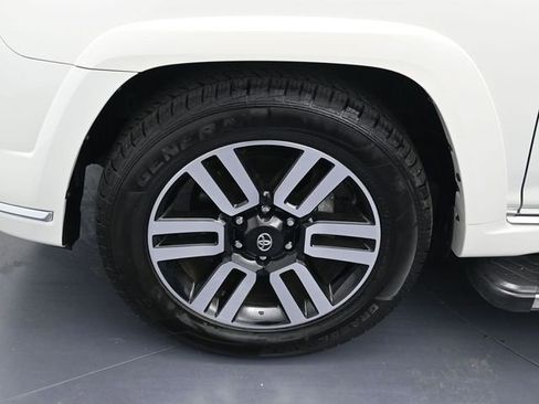 Used 2023 Toyota 4Runner Limited image 9