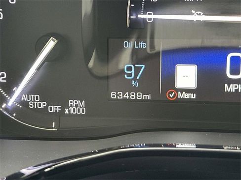 Used 2018 Cadillac XT5 Luxury w/ Driver Awareness Package image 39