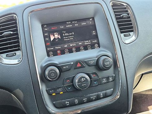 Used 2018 Dodge Durango GT AWD/4WD image 21