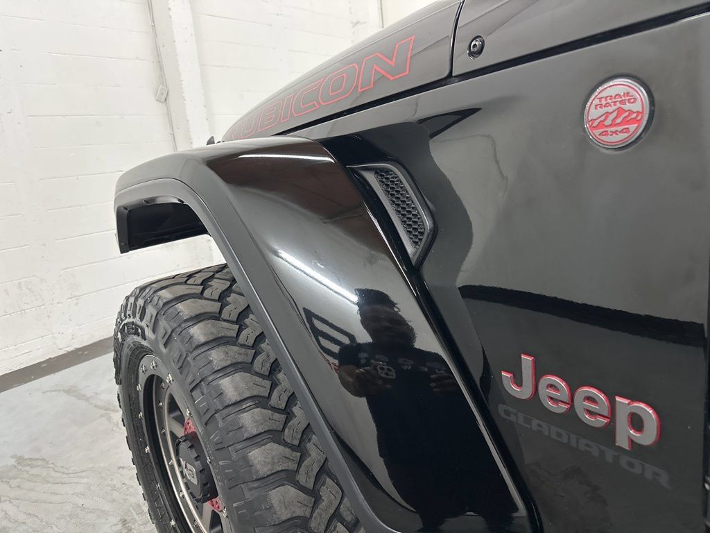Used 2020 Jeep Gladiator Rubicon AWD/4WD image 17