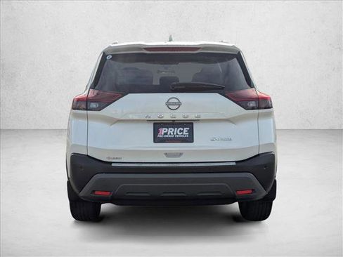 Used 2023 Nissan Rogue SV w/ SV Premium B Package image 6