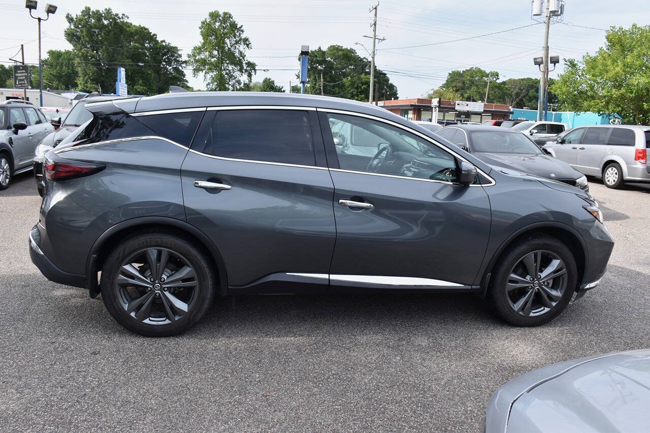Used 2020 Nissan Murano Platinum w/ Cargo Package FWD image 8