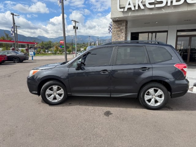 Used 2015 Subaru Forester 2.5i Premium AWD/4WD image 5