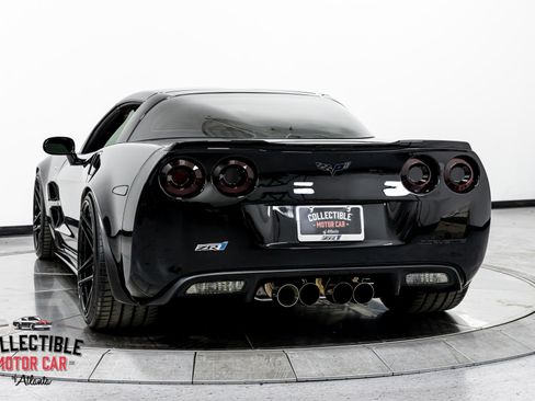 Used 2009 Chevrolet Corvette ZR1 w/ Preferred Equipment Group RWD image 18