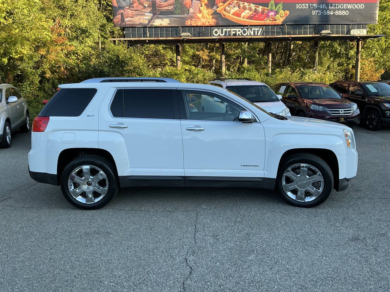 Used 2012 GMC Terrain SLT w/ Chrome and Technology Package AWD/4WD image 5