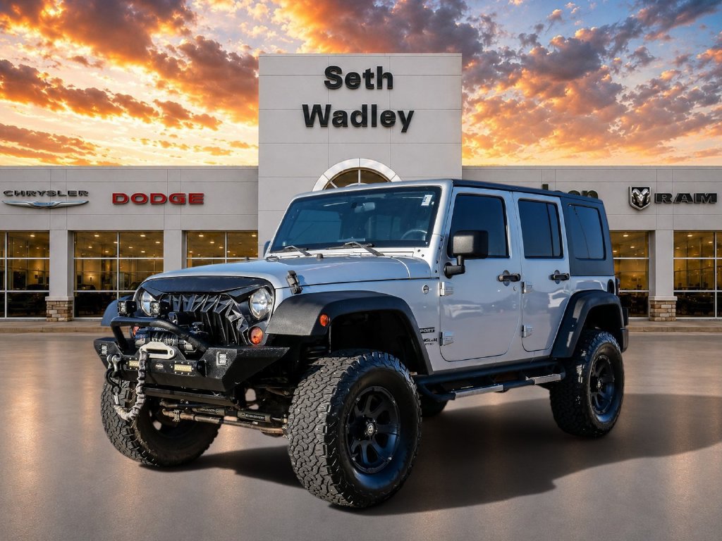 Used 2010 Jeep Wrangler Unlimited Sport AWD/4WD image 3