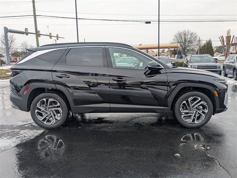 New 2026 Hyundai Tucson Limited image 3