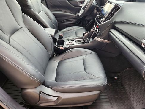 Used 2019 Subaru Forester Limited image 14