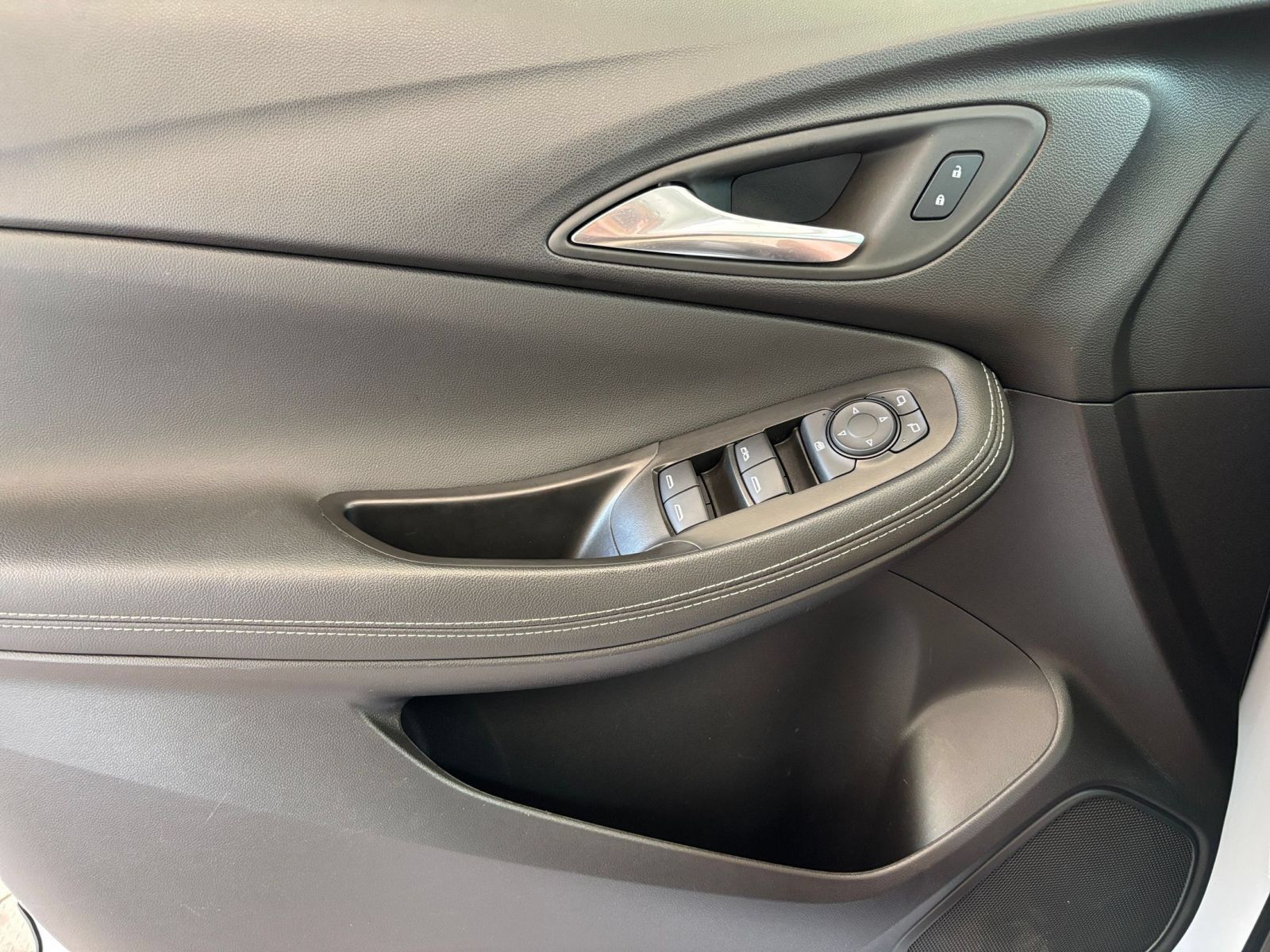Used 2026 Buick Encore GX Preferred FWD image 18