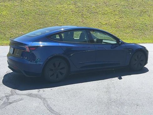 Used 2024 Tesla Model 3 Long Range AWD/4WD image 4