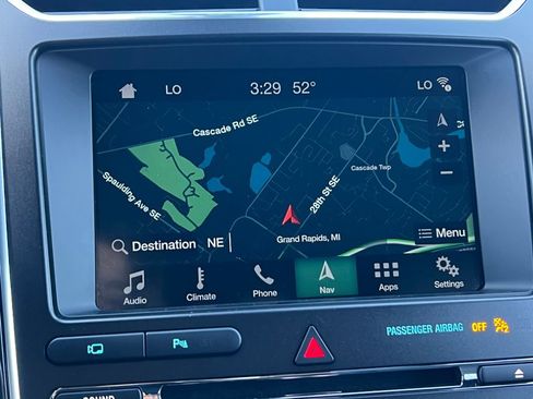 Used 2018 Ford Explorer Sport w/ Equipment Group 401A AWD/4WD image 27