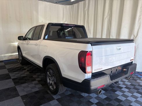 Used 2025 Honda Ridgeline TrailSport image 5