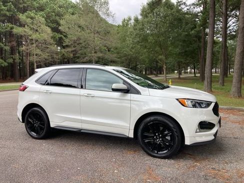 Used 2024 Ford Edge ST-Line image 2