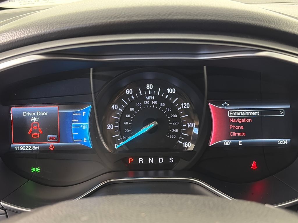 Used 2015 Ford Fusion Titanium AWD/4WD image 15