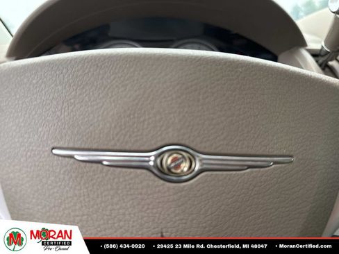 Used 2010 Chrysler Town & Country Touring w/ Family Value Group FWD image 26