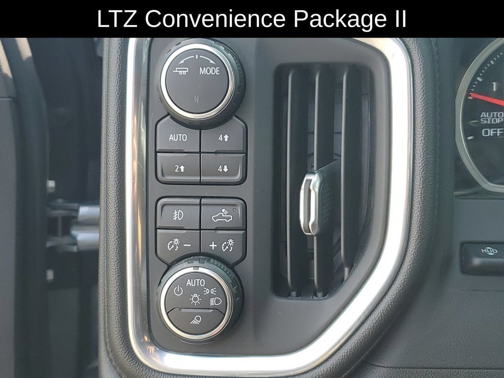 Used 2021 Chevrolet Silverado 1500 LTZ w/ Technology Package AWD/4WD image 10