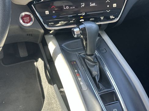 Used 2018 Honda HR-V EX-L image 22