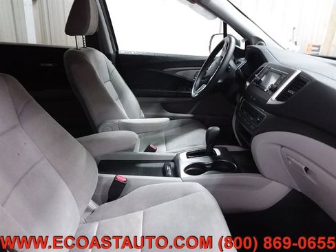 Used 2020 Honda Pilot LX image 14