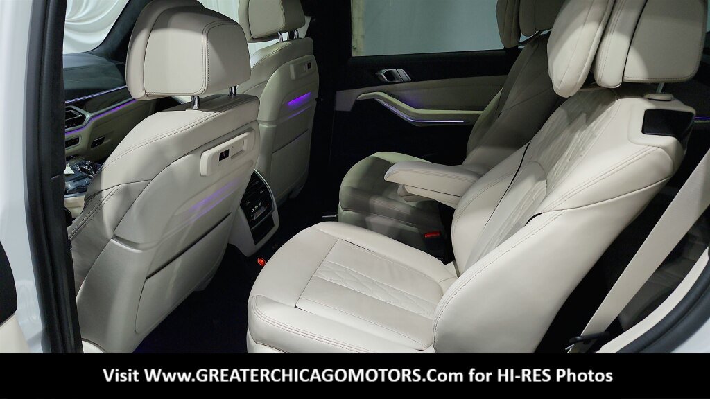 Used 2021 BMW X7 xDrive40i w/ M Sport Package AWD/4WD image 37