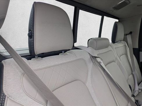 Used 2024 RAM 1500 Limited AWD/4WD image 17