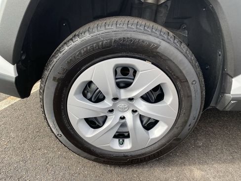 Used 2024 Toyota RAV4 LE image 16