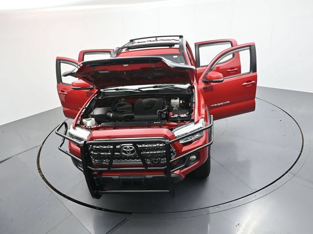 Used 2017 Toyota Tacoma TRD Off-Road AWD/4WD image 55