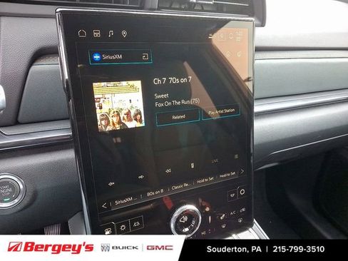 New 2026 GMC Terrain AT4 w/ LPO, Black Badging Package AWD/4WD image 13