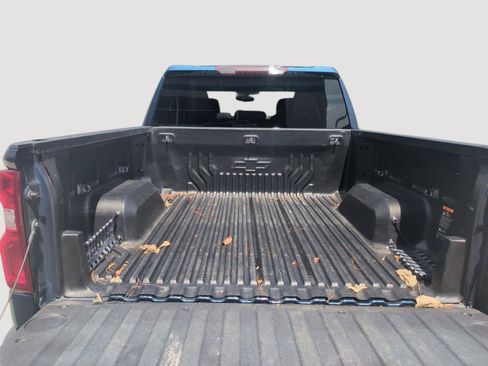 Used 2020 Chevrolet Silverado 1500 Custom w/ Custom Value Package AWD/4WD image 29