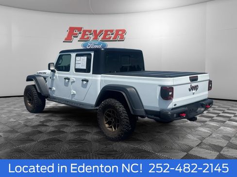 Used 2024 Jeep Gladiator Rubicon w/ Convenience Group AWD/4WD image 4