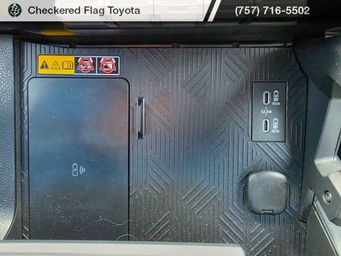 Used 2024 Toyota Tacoma TRD Off-Road w/ TRD Off Road Upgrade Package AWD/4WD image 16