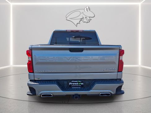 Used 2024 Chevrolet Silverado 1500 High Country w/ Technology Package AWD/4WD image 6