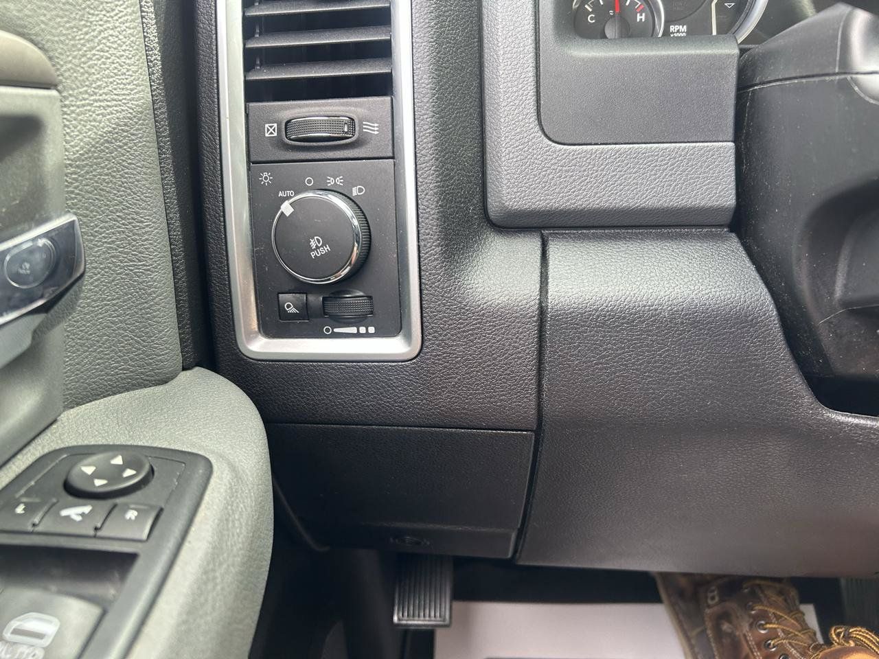 Used 2017 RAM 1500 Big Horn AWD/4WD image 26