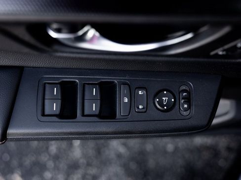 Used 2025 Honda CR-V Sport-L image 30