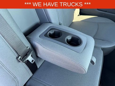 Used 2024 RAM 2500 Big Horn w/ Bed Utility Group image 39