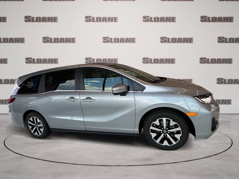 New 2026 Honda Odyssey EX-L image 6