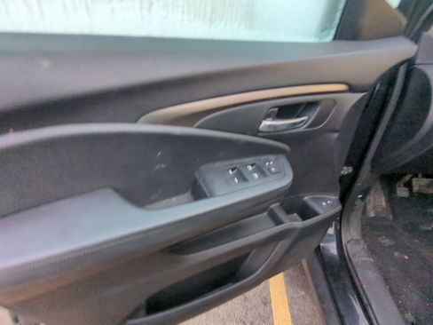 Used 2018 Honda Pilot EX-L image 8