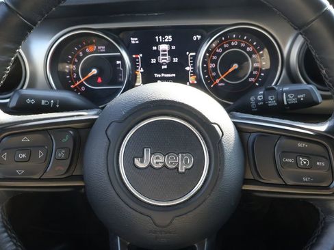 Used 2019 Jeep Wrangler Unlimited Sport S image 29