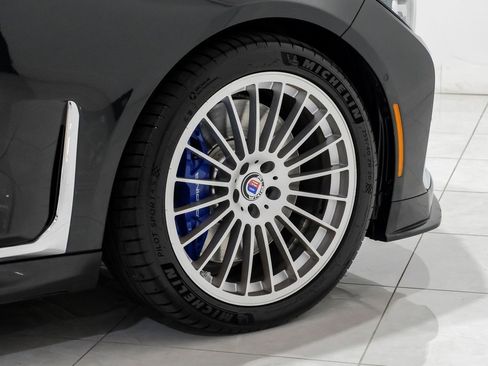 Used 2021 BMW ALPINA B7 xDrive image 57
